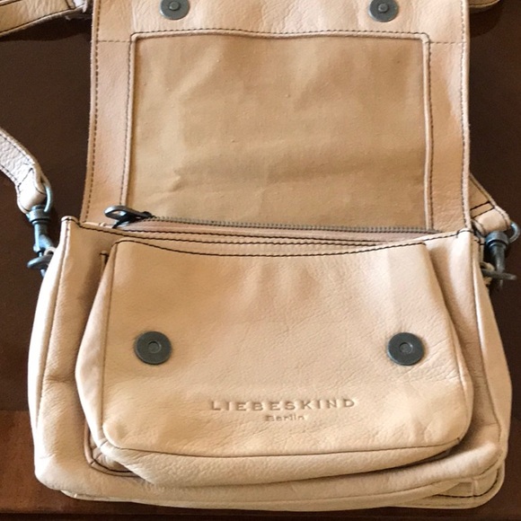 Liebeskind Berlin Calista Crossbody - Picture 3 of 6